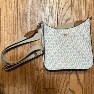 Michael Kors small messenger bag. White/tan w/ gold accents